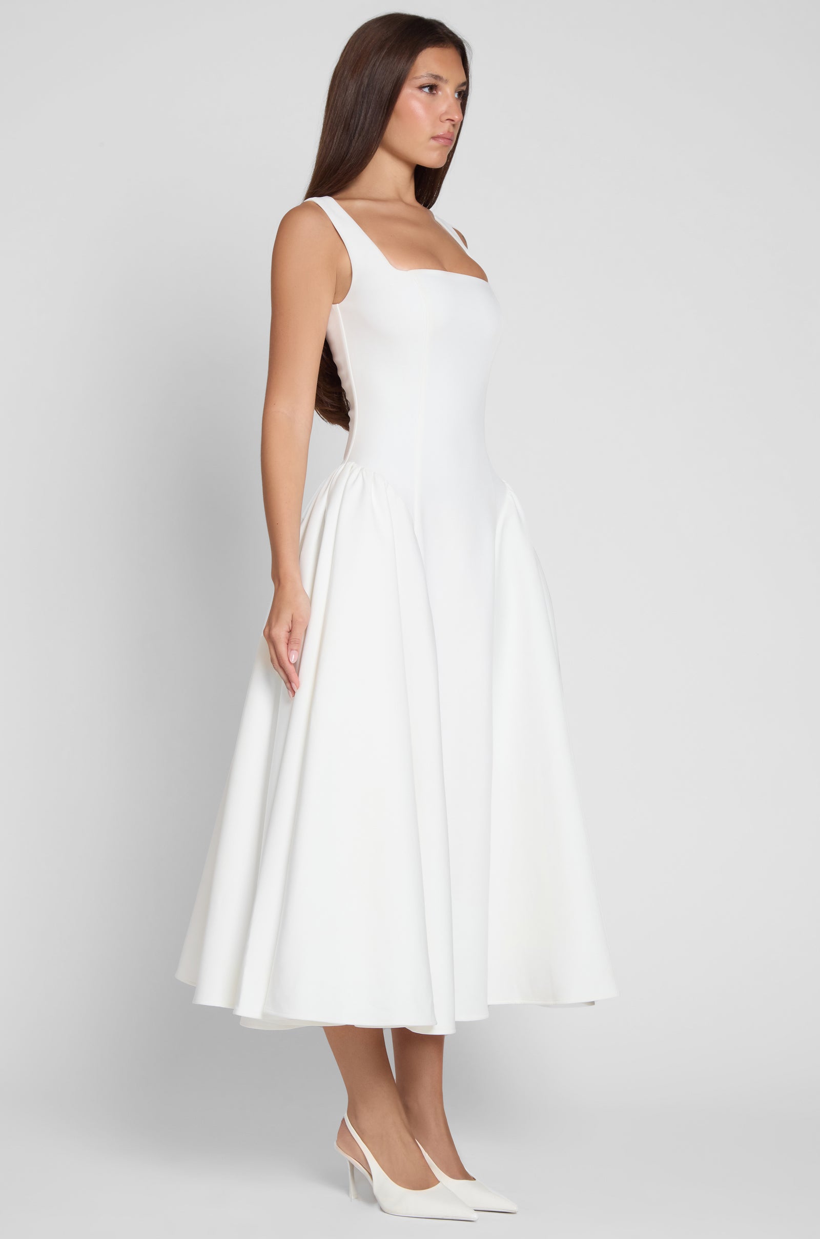 SQUARE SHOULDER CORSET MIDI DRESS IN WHITE