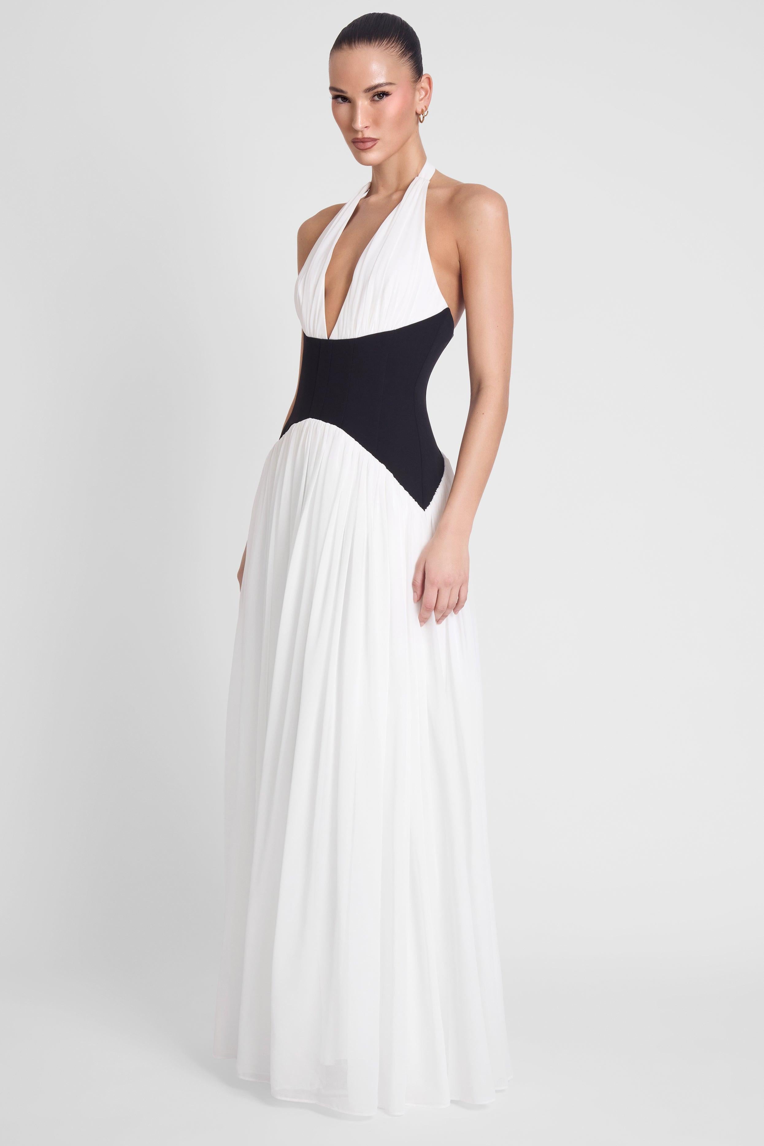 white longline corset contrast cup detail midaxi dress PrettyLittleThing | Dresses | White Longline Corset Contrast Cup Detail Mi