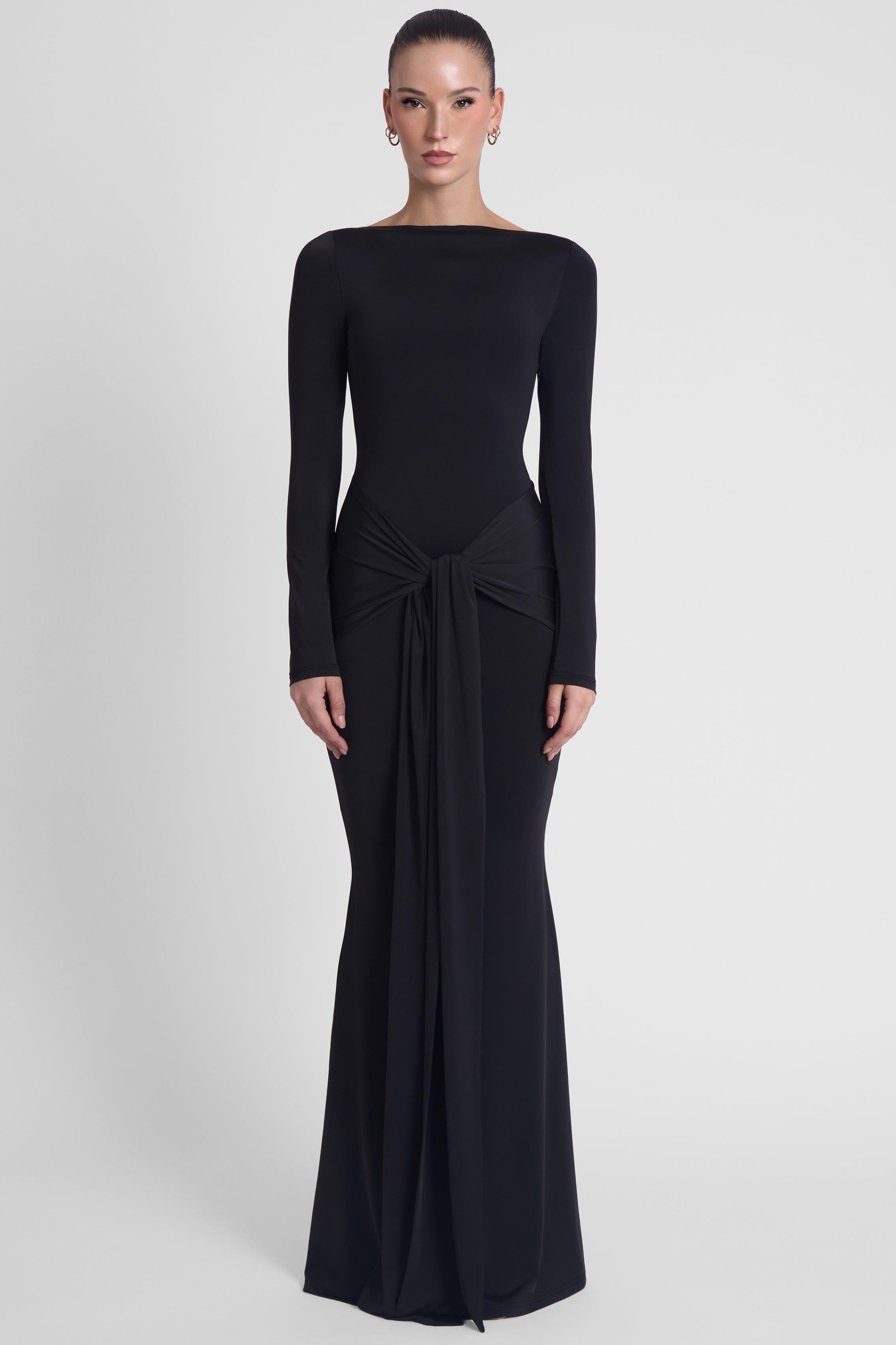 Oasis Knot Maxi Dress - Black