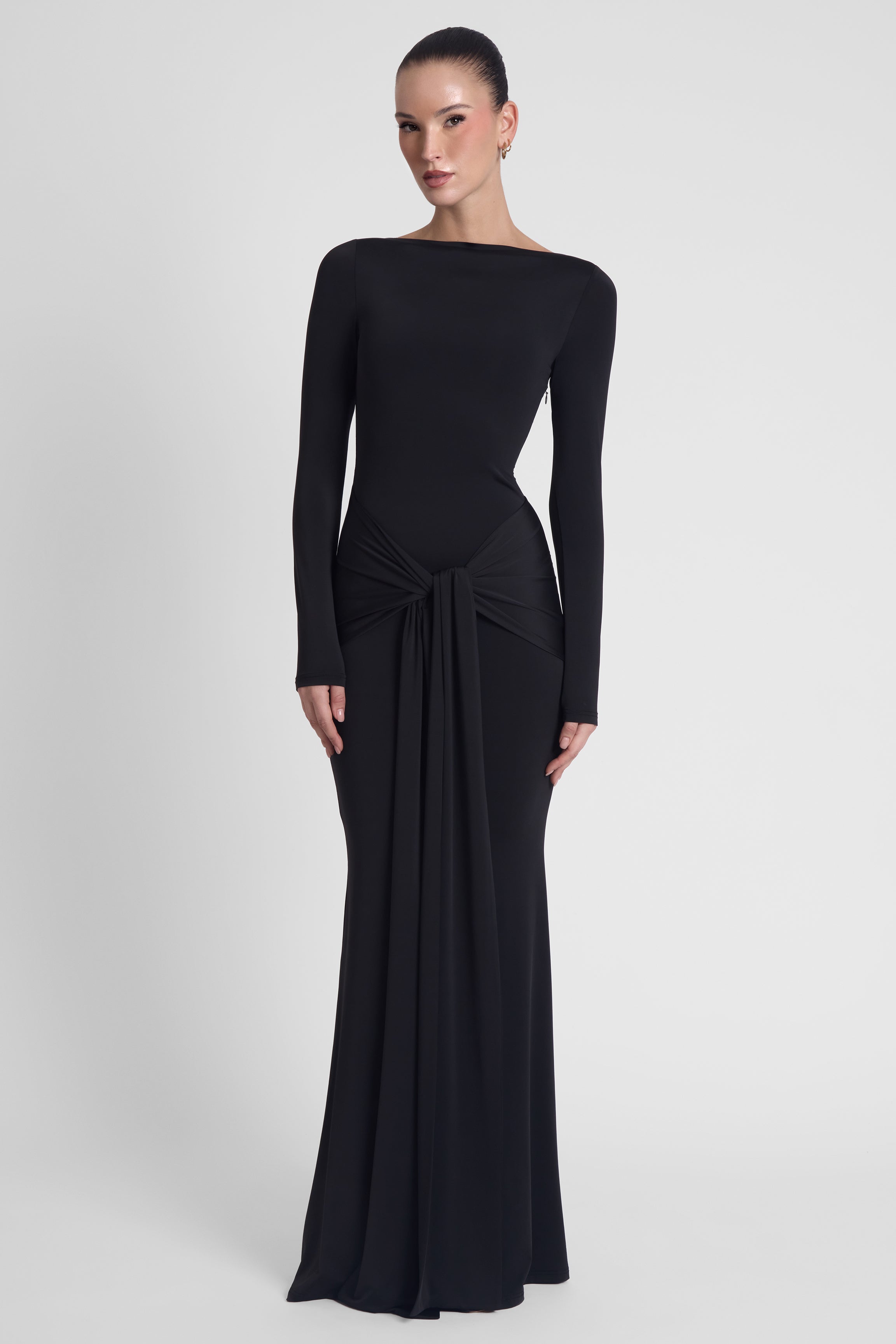Oasis Knot Maxi Dress - Black