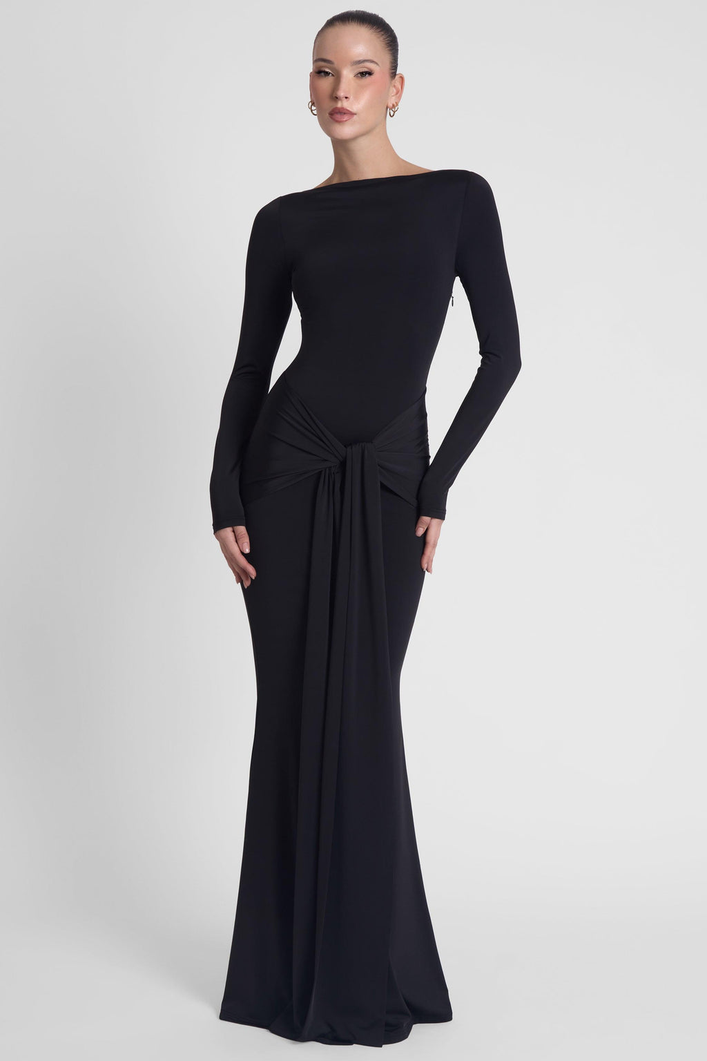 Oasis Knot Maxi Dress - Black