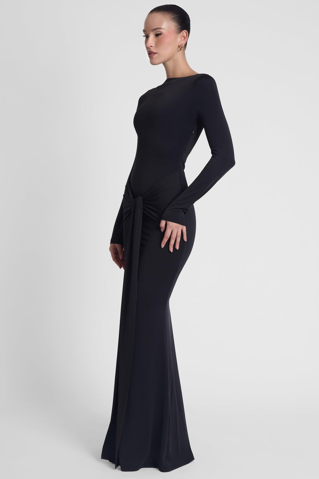 Oasis Knot Maxi Dress - Black